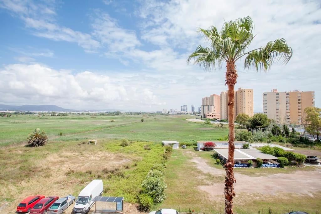 Fantastico Apartamento Junto Al Mar Valencia Luaran gambar